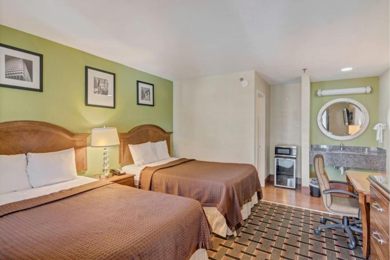 Savannah Garden Hotel Eksteriør billede